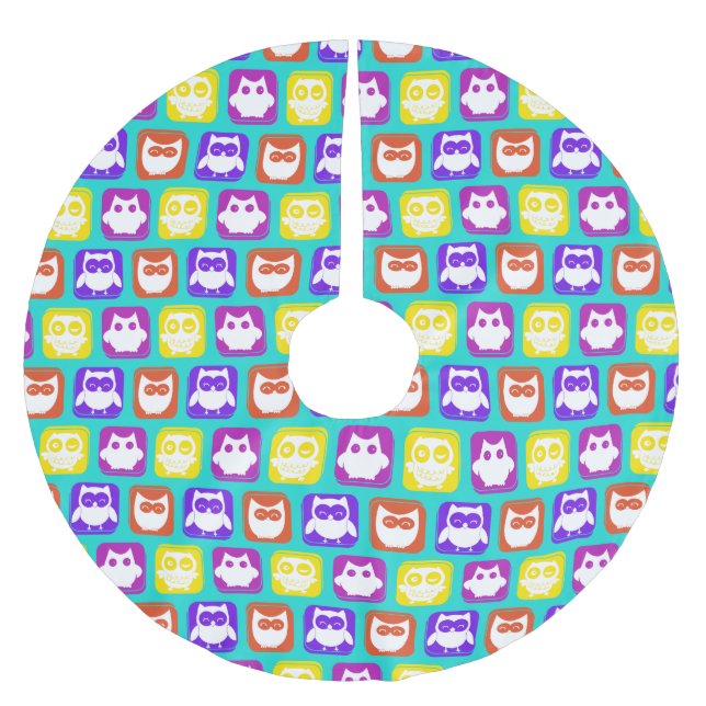 Colourful Owl Pattern Brushed Polyester Tree Skirt (Front)