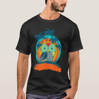 Colourful Owl  Summer Party Vacay T-Shirt