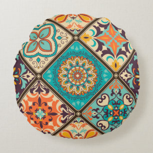 Colourful patchwork tile: Islamic motifs. Round Cushion