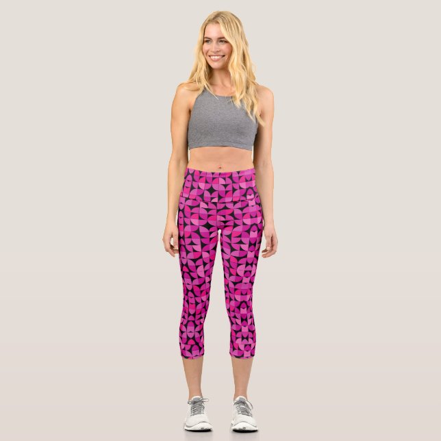 Colourful Pattern, Pink, Rose, Floral Pattern      Capri Leggings (Front)