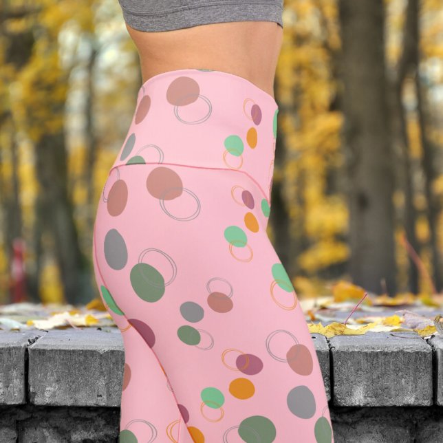 Colourful Pink Bubbles Pattern Yoga Capri Leggings (Bubbly Bubbles on Bubble Gum Capri Leggings)