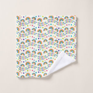 colourful rainbow-patterned towel set and washclot
