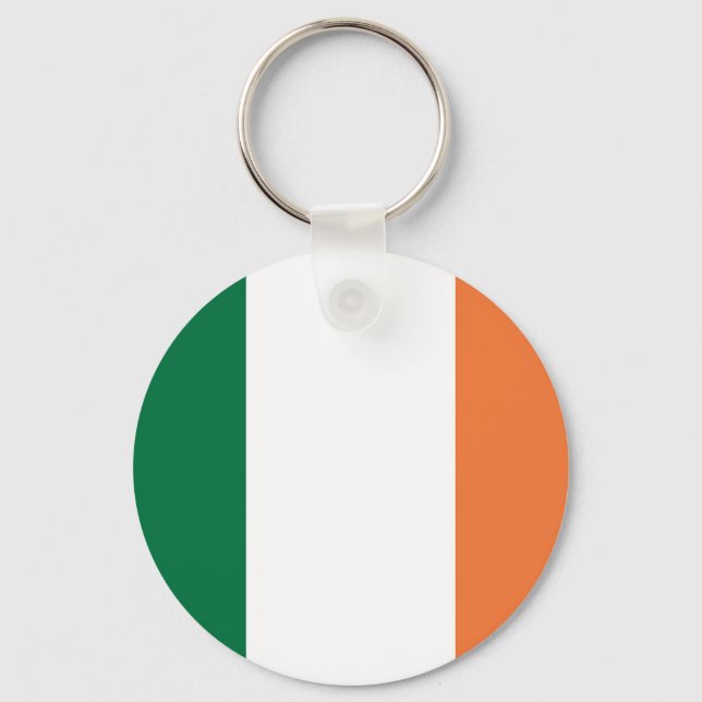Colourful Round Flag of Ireland Key Ring (Front)