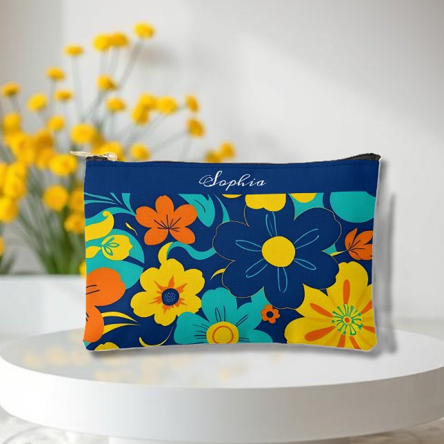 Colourful Rush Blooms-Dopamine Style-Retro Flowers Accessory Pouch (Colorful Rush Blooms-Dopamine Style Accessory Pouch )