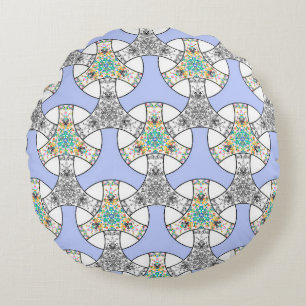 Colourful seamless mosaic interlacing stripes patt round cushion