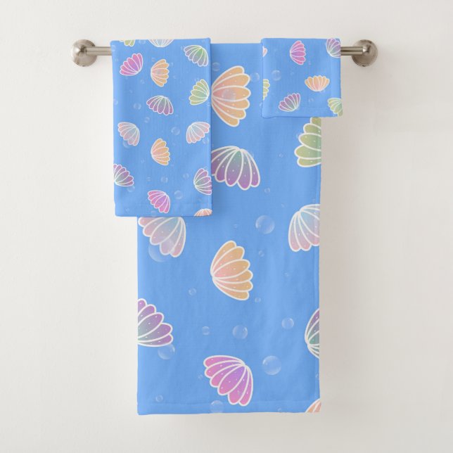 Colourful Seashells Pattern Light Blue Bath Towel Set (Insitu)