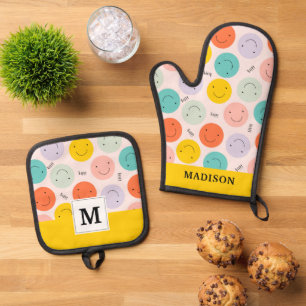 Colourful Smiling Happy Face Pattern Oven Mitt & Pot Holder Set