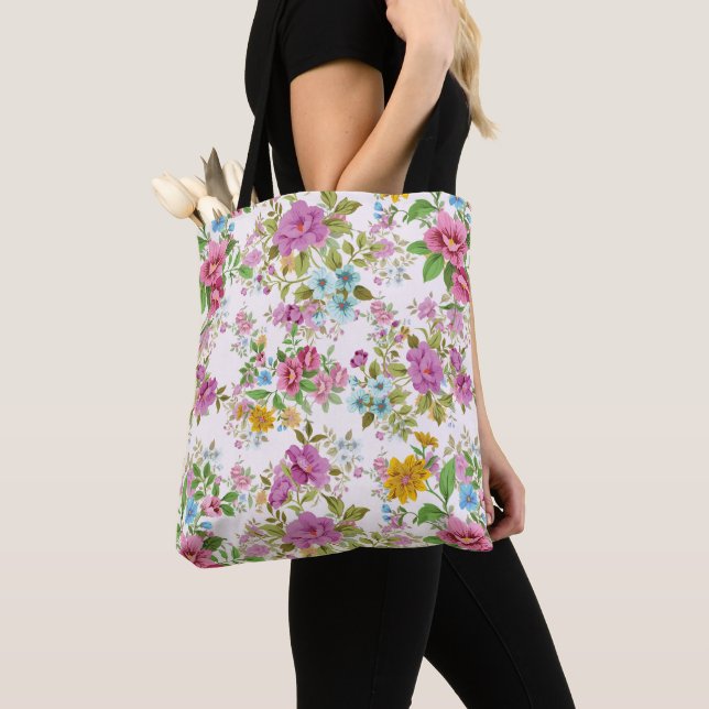Colourful vintage flowers pattern tote bag (Close Up)