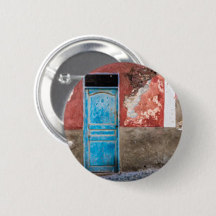 Colourful wall with blue door 6 cm round badge