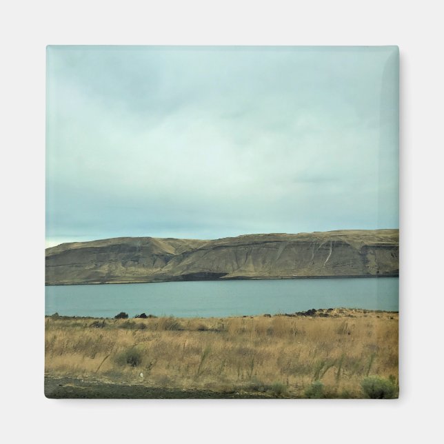 Columbia River, Arlington, Oregon Magnet (Front)