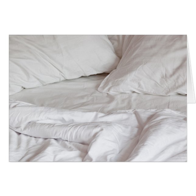 Comfortable bed (Front Horizontal)