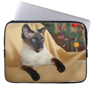 Comical Seal Point Siamese Cat Licking It's Nose Laptop Sleeve