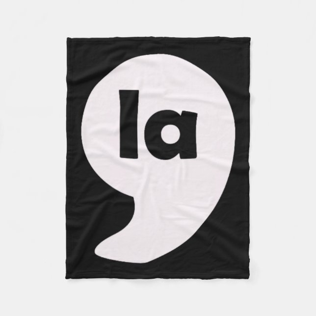 Comma La Kamala Harris For President 2024 Election Fleece Blanket (Front)