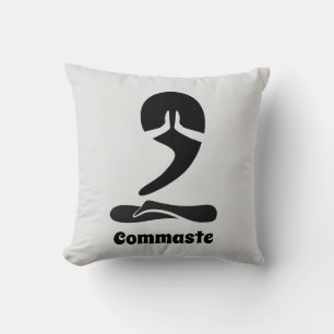 Commaste Cushion