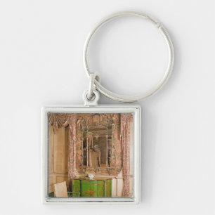 Commode and chair in the state bedchamber key ring
