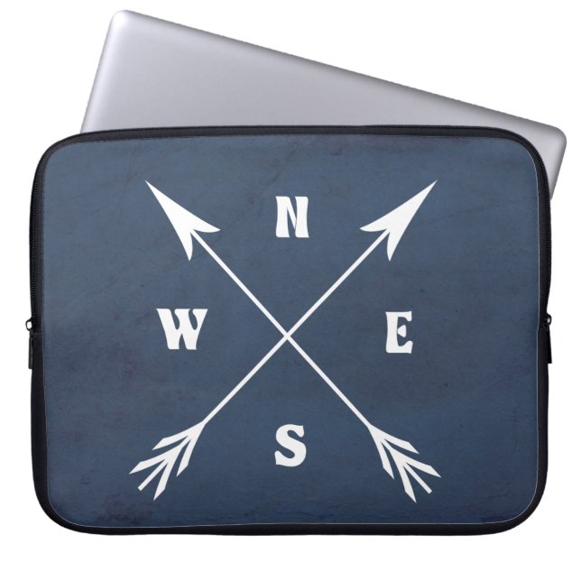 Compass arrows laptop sleeve (Front)