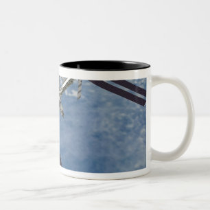 Computer generated view 22 Two-Tone coffee mug