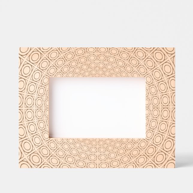 Concentric Circles Design Etched Picture Frame (Front)