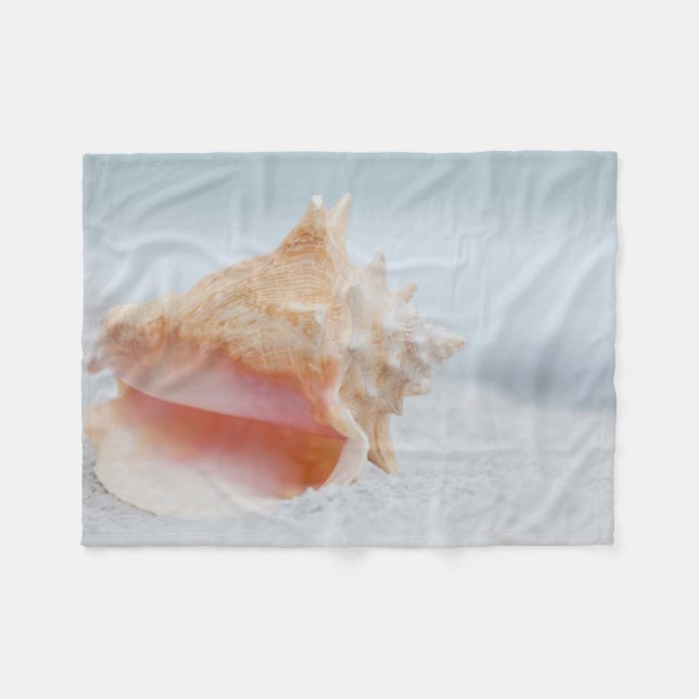 Conch Shell Fleece Blanket (Front (Horizontal))