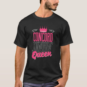 Concord Junkin Queen Thrifter  Garage Sales Picker T-Shirt