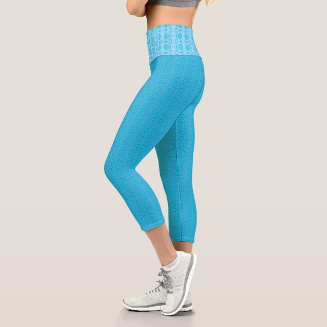 Connected Minds Pattern Capri Leggings (Left)