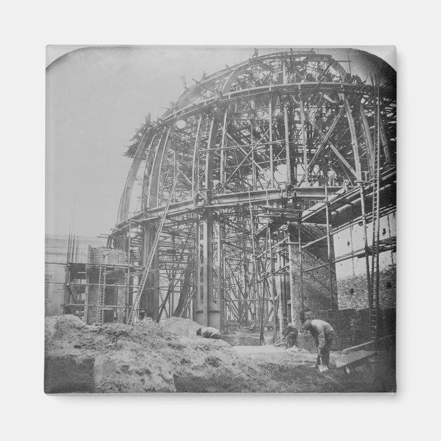 Construction of the British Museum Reading Magnet (Front)