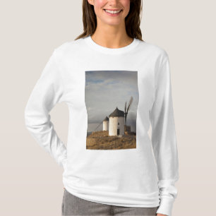 Consuegra, antique La Mancha windmills 3 T-Shirt