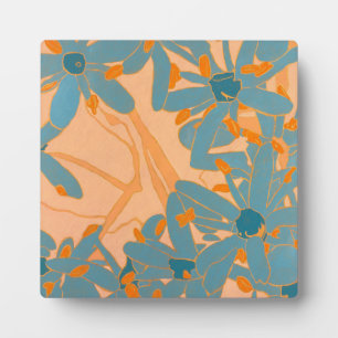 Contemporary Leaf Design in Peach Plaque