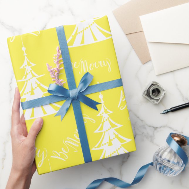 Contemporary Yellow and White Christmas Wrapping Paper (Creator Uploaded)