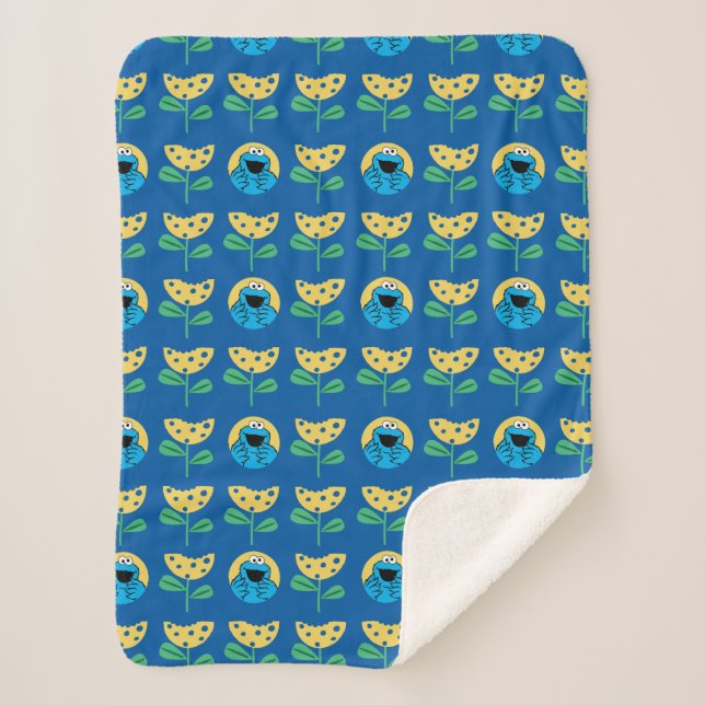 Cookie Monster Flower Pattern Sherpa Blanket (Front)