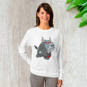 Cool Business Bull in Suit with Sunglasses T-Shirt