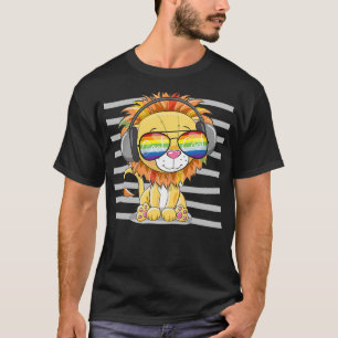 Cool Cartoon Cute Lion With Sun Glasses Art T-Shirt