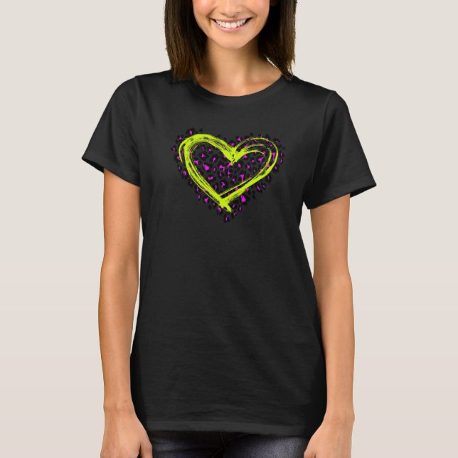 Cool Cheetah Leopard Tiger Print Heart   T-Shirt (Front)