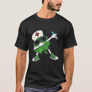 Cool Dabbing Shamrock Nurse St Patrick's Day For M T-Shirt