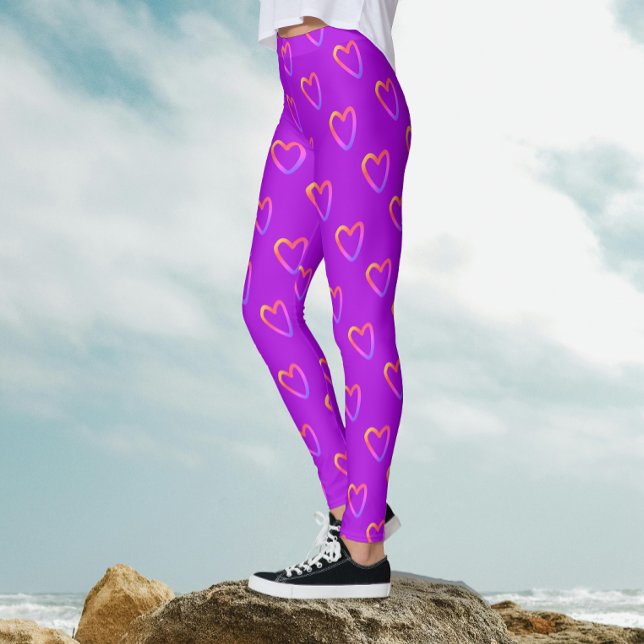 Cool Fun Magenta With Rainbow Hearts Pattern Leggings (Creator Uploaded)