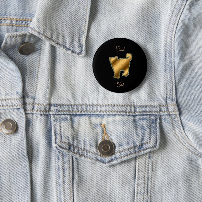 Cool Gold Cat 6 Cm Round Badge (In Situ)