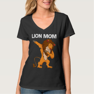 Cool Lion For Mom Mother Jungle Safari Animal T-Shirt