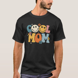 Cool Mom Happy Mother s Day Groovy Retro Best Mom  T-Shirt