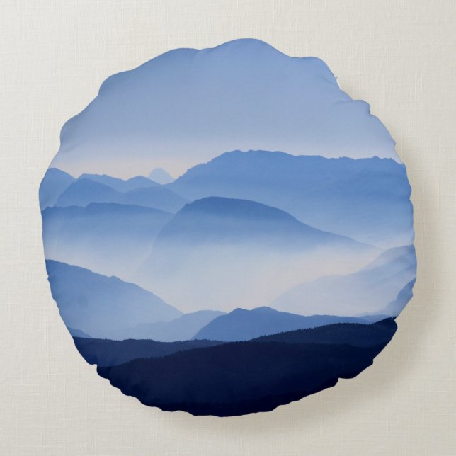 Cool Mountain Pass Round Cushion (Back)