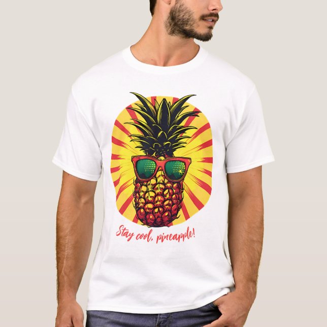 Cool pineapple in sunglasses T-Shirt (Front)