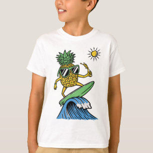 Cool Pineapple is Surfing in the Sea Vibrant beach T-Shirt