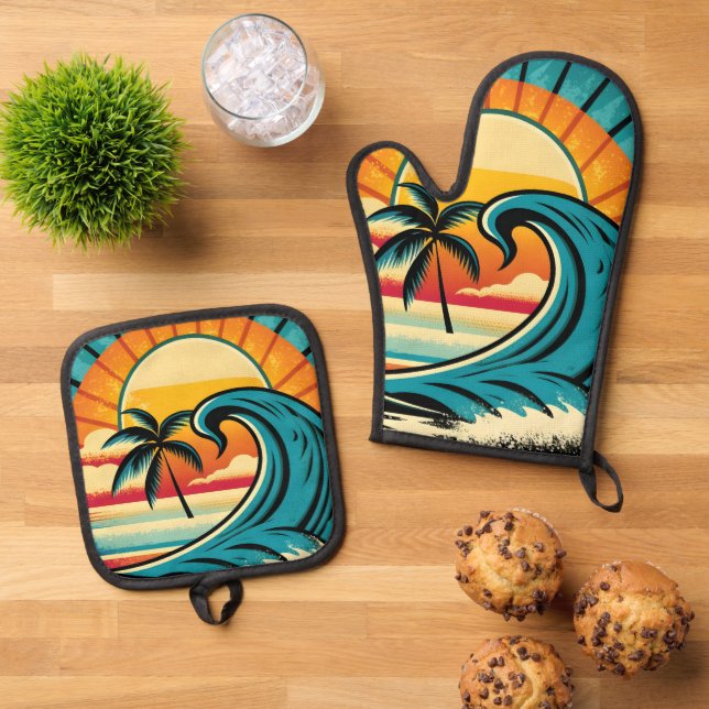 Cool retro beach lovers kitchen oven mitt & pot holder set (Top Down)