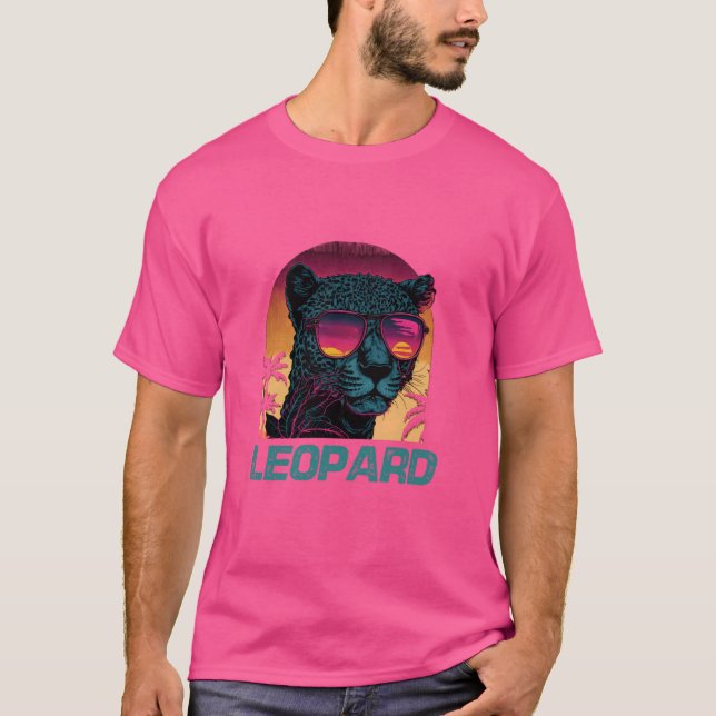 Cool Retro Sunset Sunglasses Leopard T-Shirt (Front)