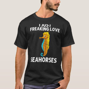 Cool Seahorse For Men Women Ocean Sea Animal Fish  T-Shirt