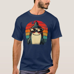 Cool Shark in Sunglasses 70s 80s 90s Shark retro T-Shirt