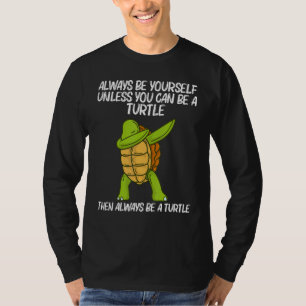 Cool Turtle For Men Women Dabbing Sea Tortoise She T-Shirt