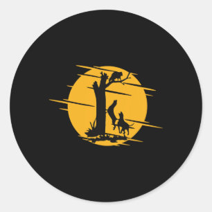 Coon Hound Dog Treeing A Racoon Howling - Fun Coo Classic Round Sticker