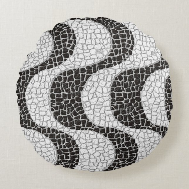 Copacabana Sidewalk Brazilian pattern Round Cushion (Front)