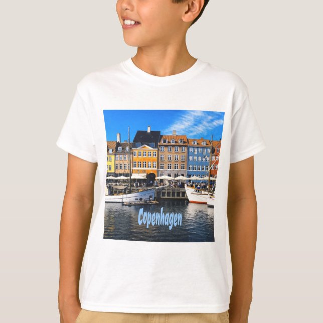 Copenhagen Denmark Capital Canal Homes Nyhavn T-Shirt (Front)