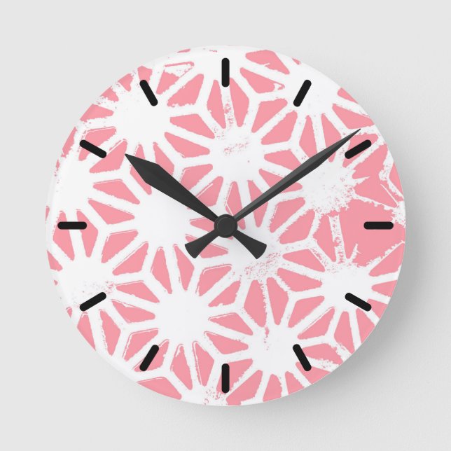 Coral geometric pattern round clock (Front)